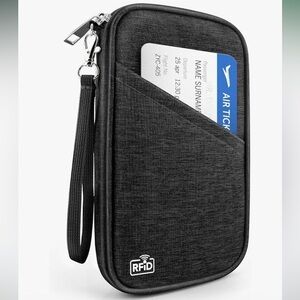 NWT Black RFID Travel Documents Wallet Wristlet Men Women